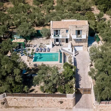 Di Pietra Вилла Литакия