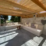 Di Pietra Villa *